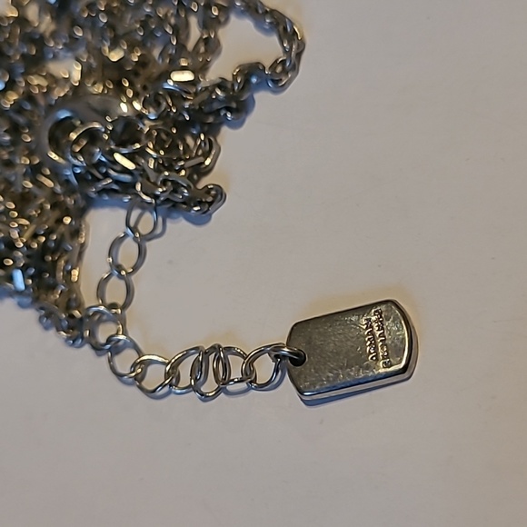 Fashion Necklace Jewelry - Picture 3 of 3